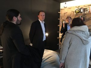 charleroi-inauguration-bibliotheque-vecteur